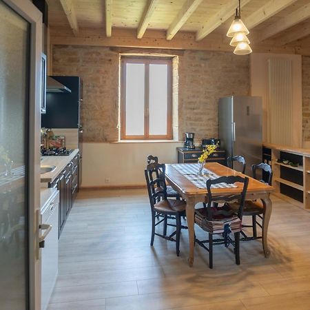 Appartement De Charme Dans Une Maison Isolee Presilly  Exteriér fotografie